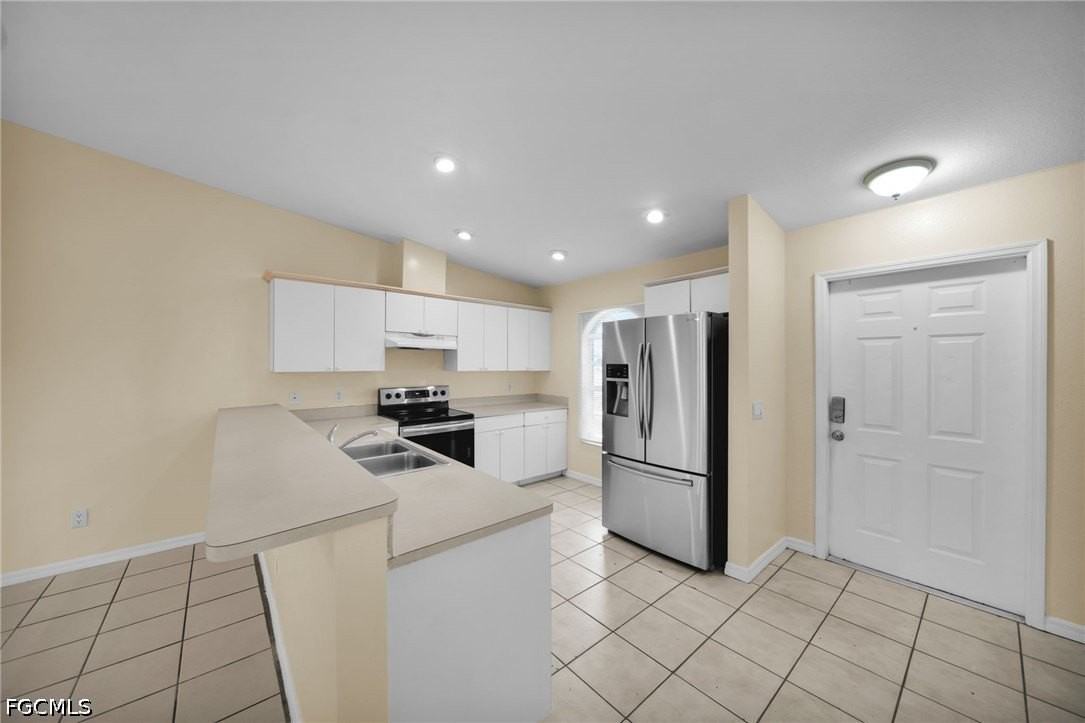 3738 Santa Barbara Blvd - Photo 5 of 20