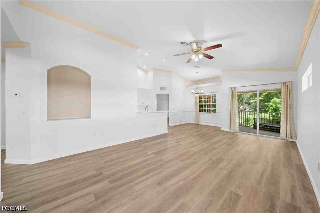 5370 Park Rd #4 - Photo 5 of 24