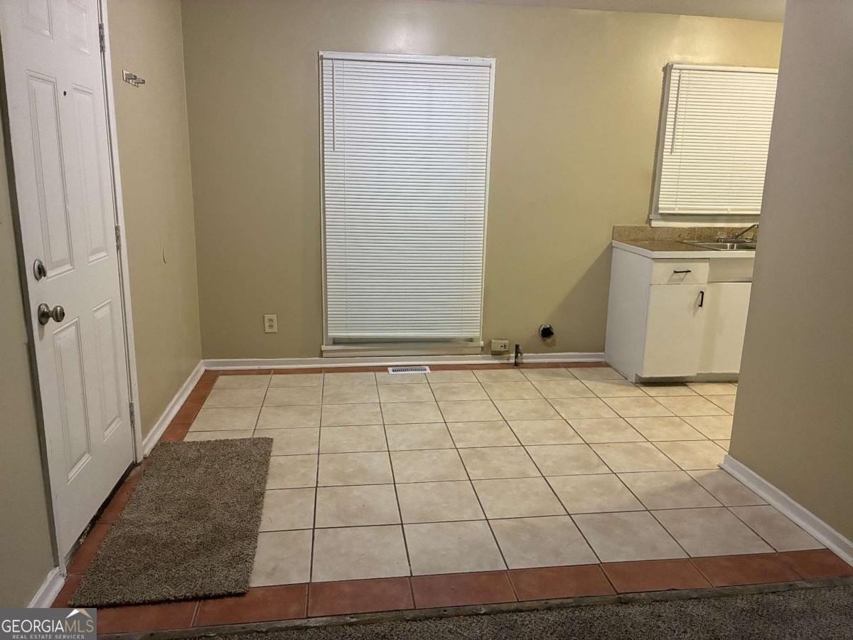 3188 Ward Dr Sw - Photo 5 of 21