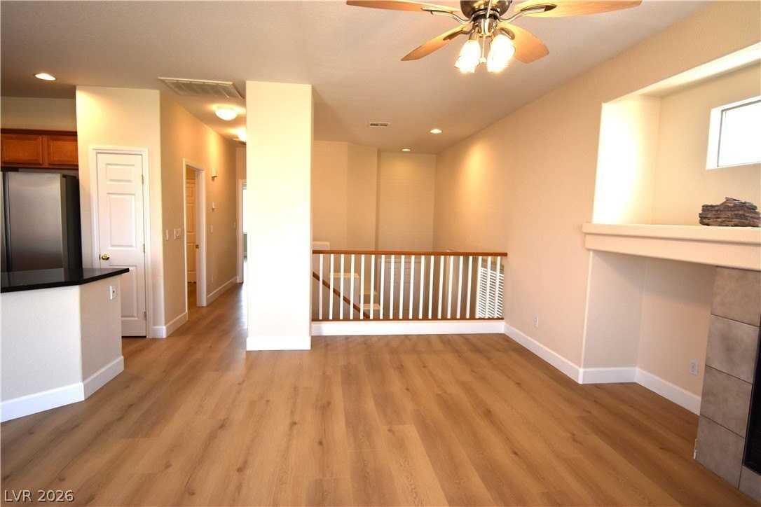 6350 Barrington Bridge Ave - Photo 3 of 21