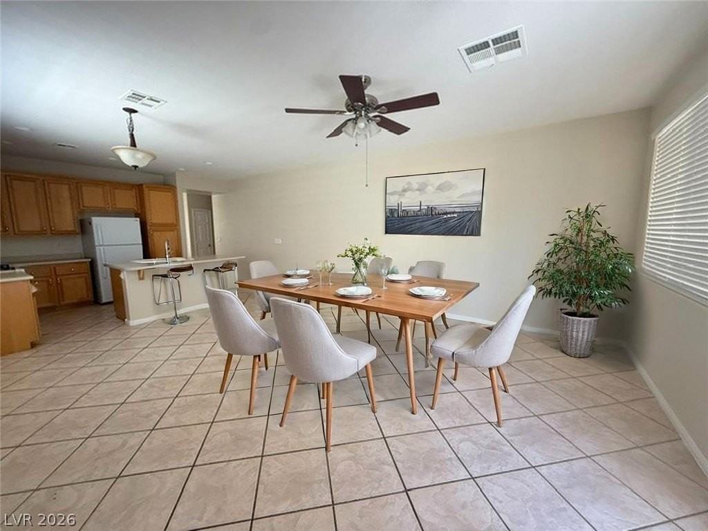 7634 Avila Beach Ave - Photo 5 of 13