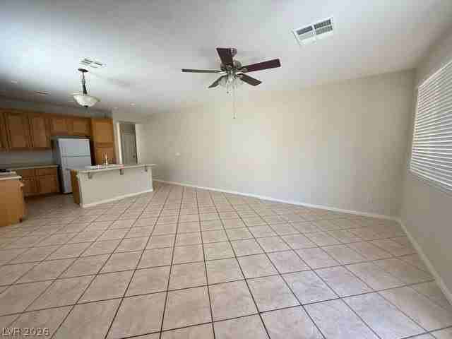 7634 Avila Beach Ave - Photo 6 of 13