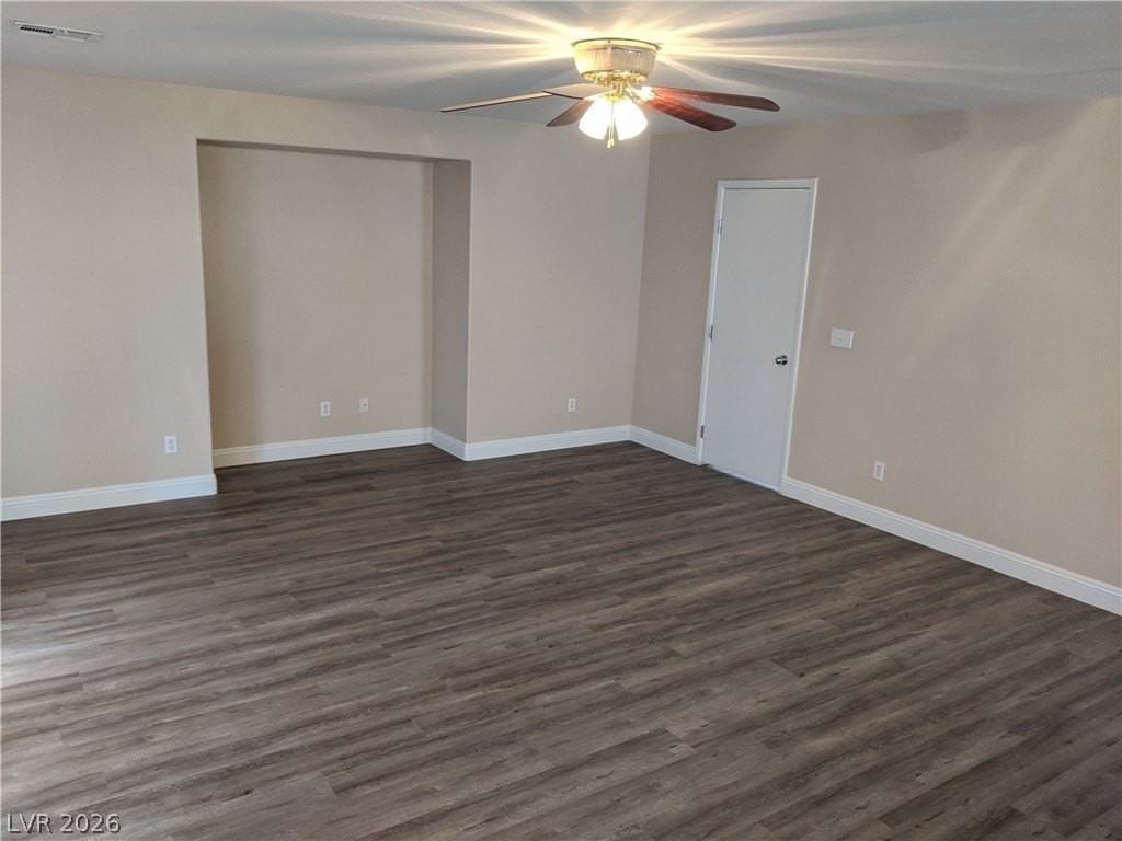 824 Ribbon Grass Ave - Photo 4 of 21