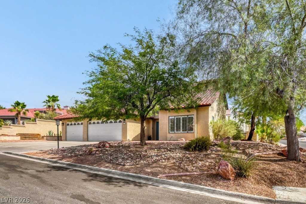 912 Portulaca Ct - Photo 2 of 31