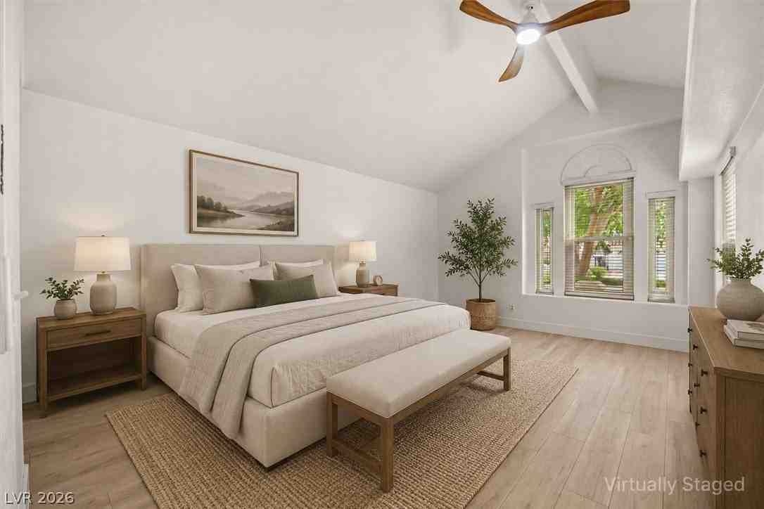 360 Humboldt North Dr - Photo 5 of 42