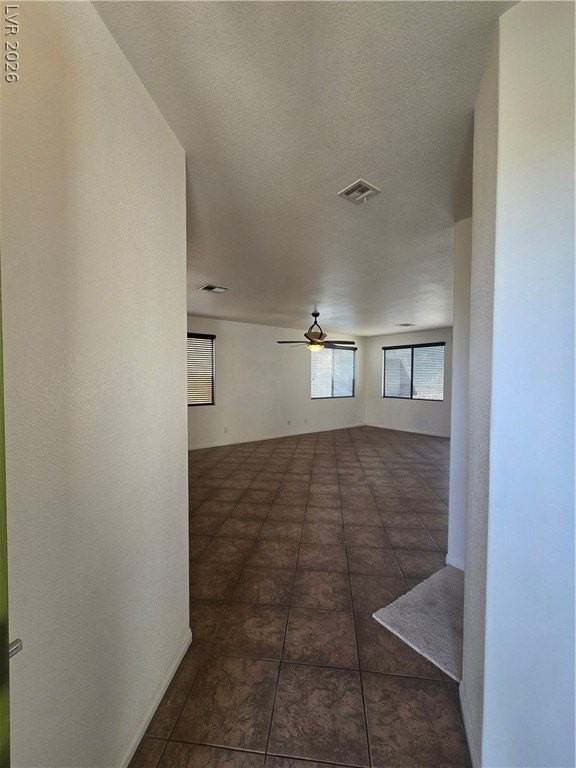 9164 Craven Ave - Photo 4 of 39