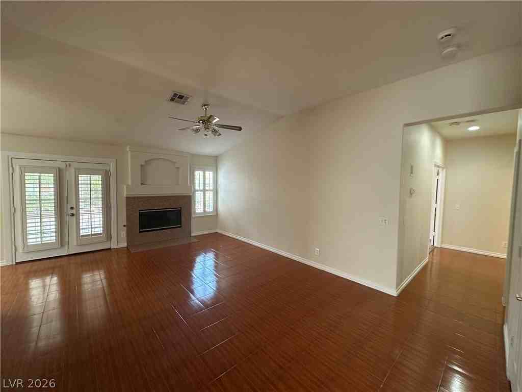2109 Cedar Hills St - Photo 6 of 27