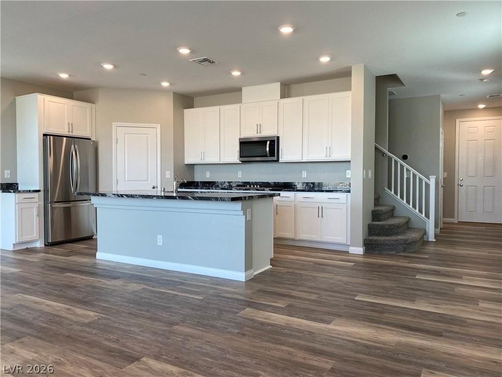 2475 Padulle Pl - Photo 7 of 28