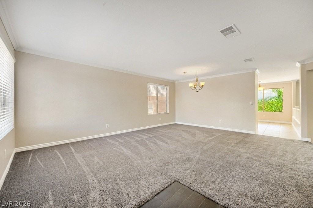 946 Saddle Horn Dr - Photo 4 of 31