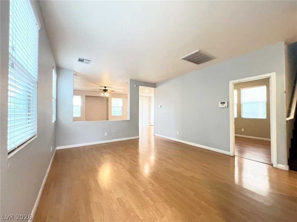 574 Redruth Dr - Photo 3 of 31