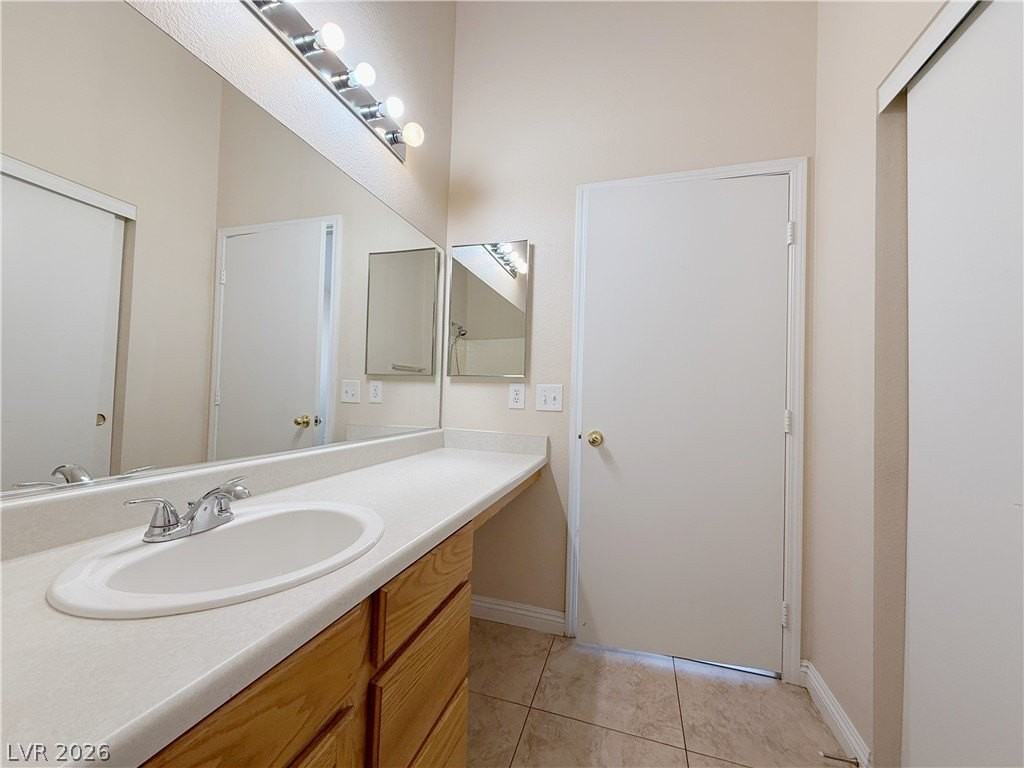 3320 Park Town St - Photo 7 of 26