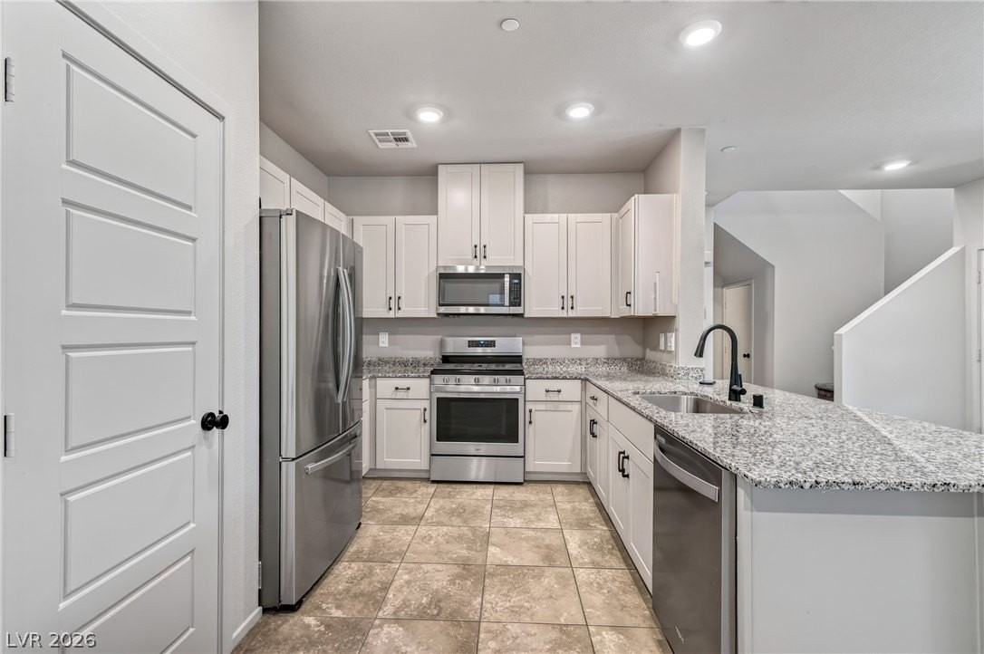 7476 Onyx Star St - Photo 7 of 50
