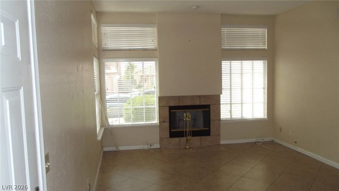 9824 Cross Creek Way - Photo 7 of 8