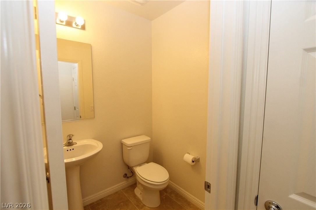 1132 Jesse Harbor Ave - Photo 4 of 34