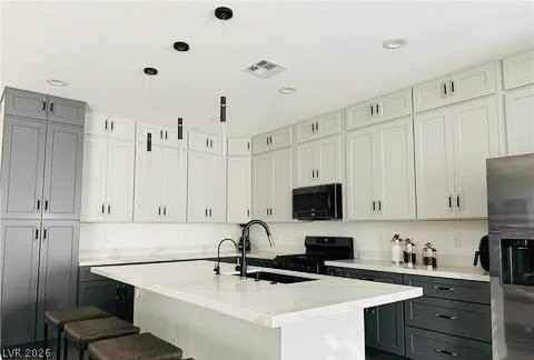 1417 Winwood St - Photo 6 of 14