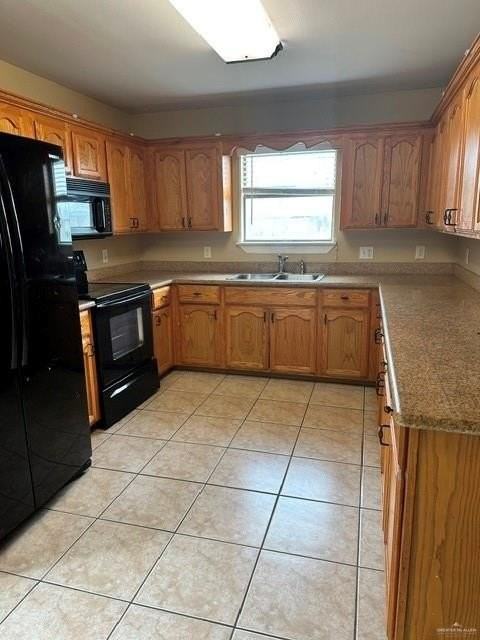 1206 Mulberry Dr - Photo 3 of 5