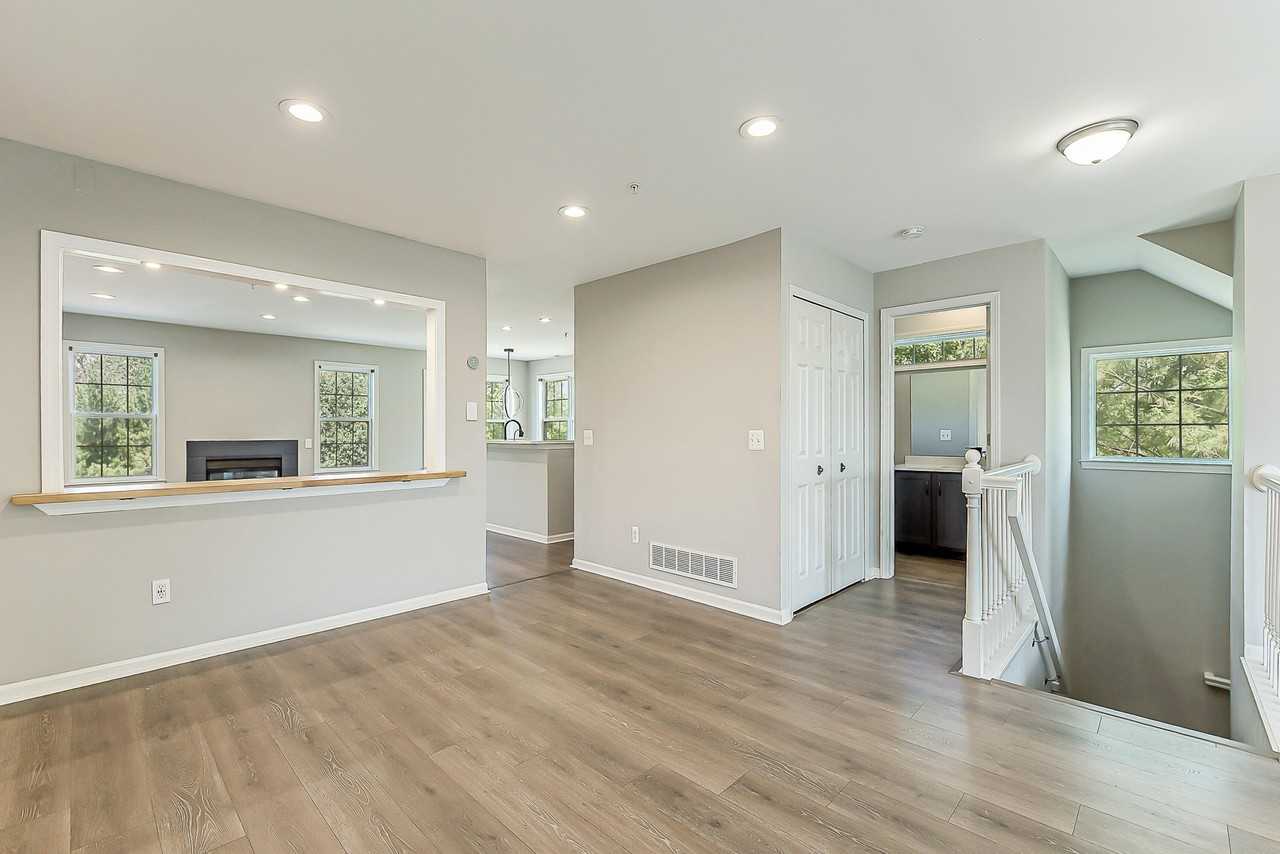 2865 Barclay Way - Photo 7 of 48