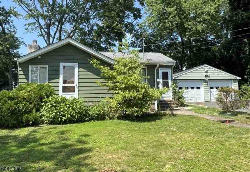 48 Beechwood Ave