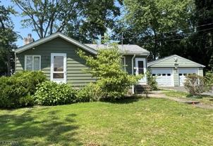 48 Beechwood Ave - Photo 1 of 1