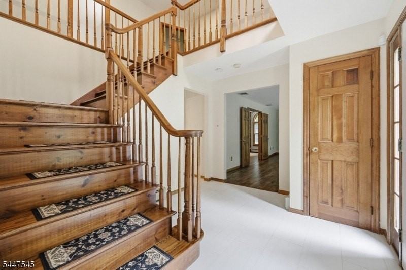 860 Glen Rd - Photo 6 of 43