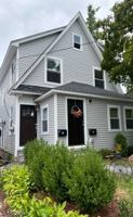 featured image of 20 Van Dyke Pl #2
