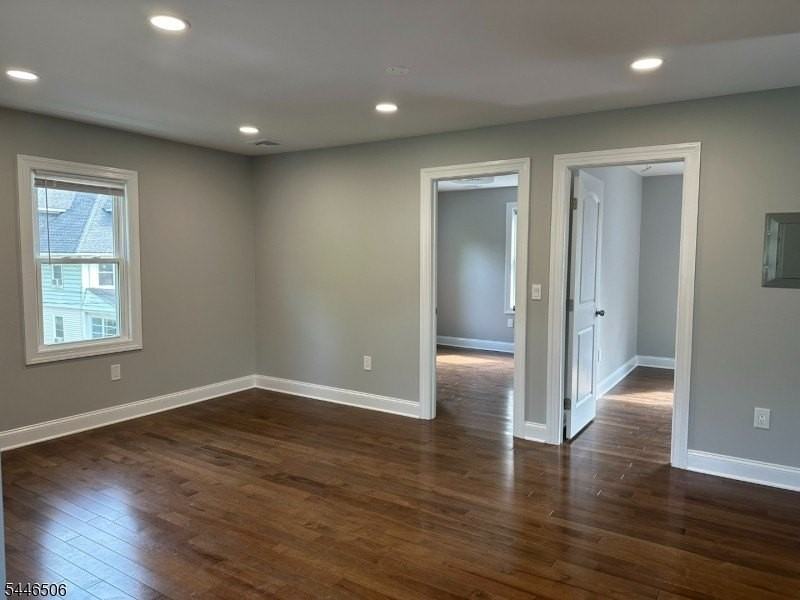 20 Van Dyke Pl #2 - Photo 3 of 24
