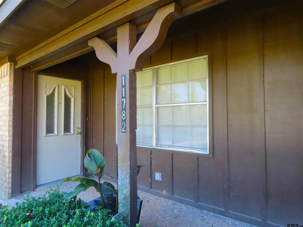 11782 S Hillcreek Rd - Photo 2 of 36