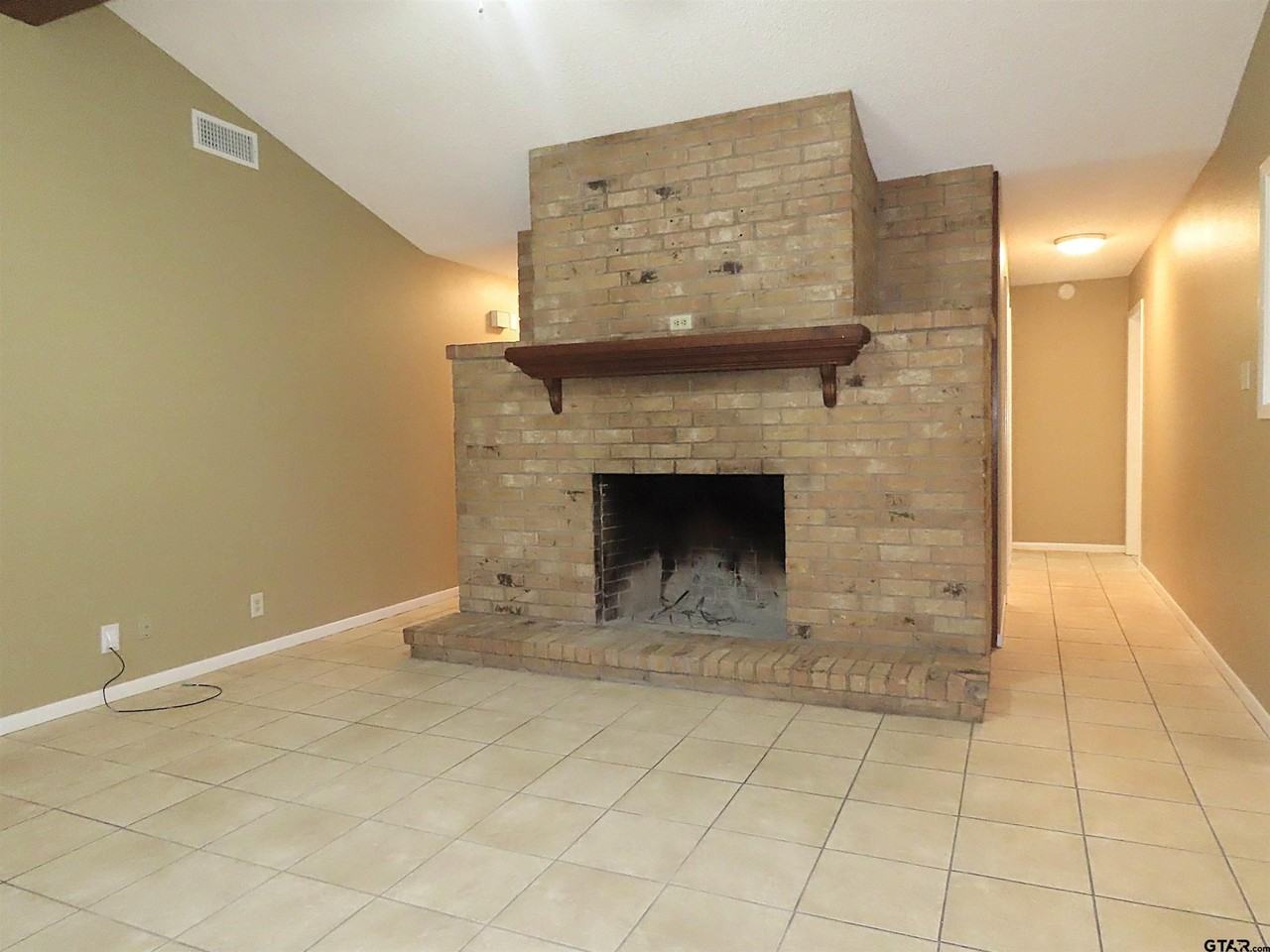 11782 S Hillcreek Rd - Photo 5 of 36
