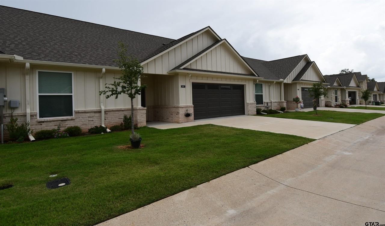 6067 Hamilton Meadows Way - Photo 2 of 35
