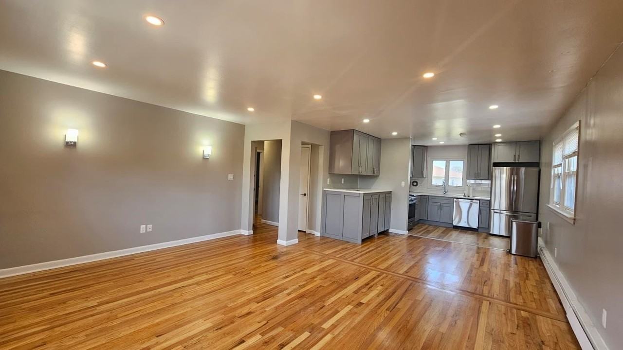 22 Kennedy Ct #2 - Photo 7 of 15