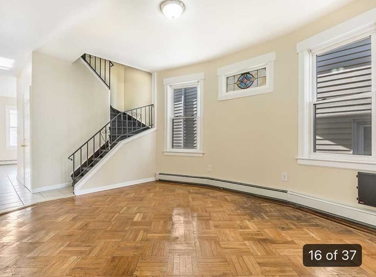 30 W 29th St #2-3 - Photo 7 of 21