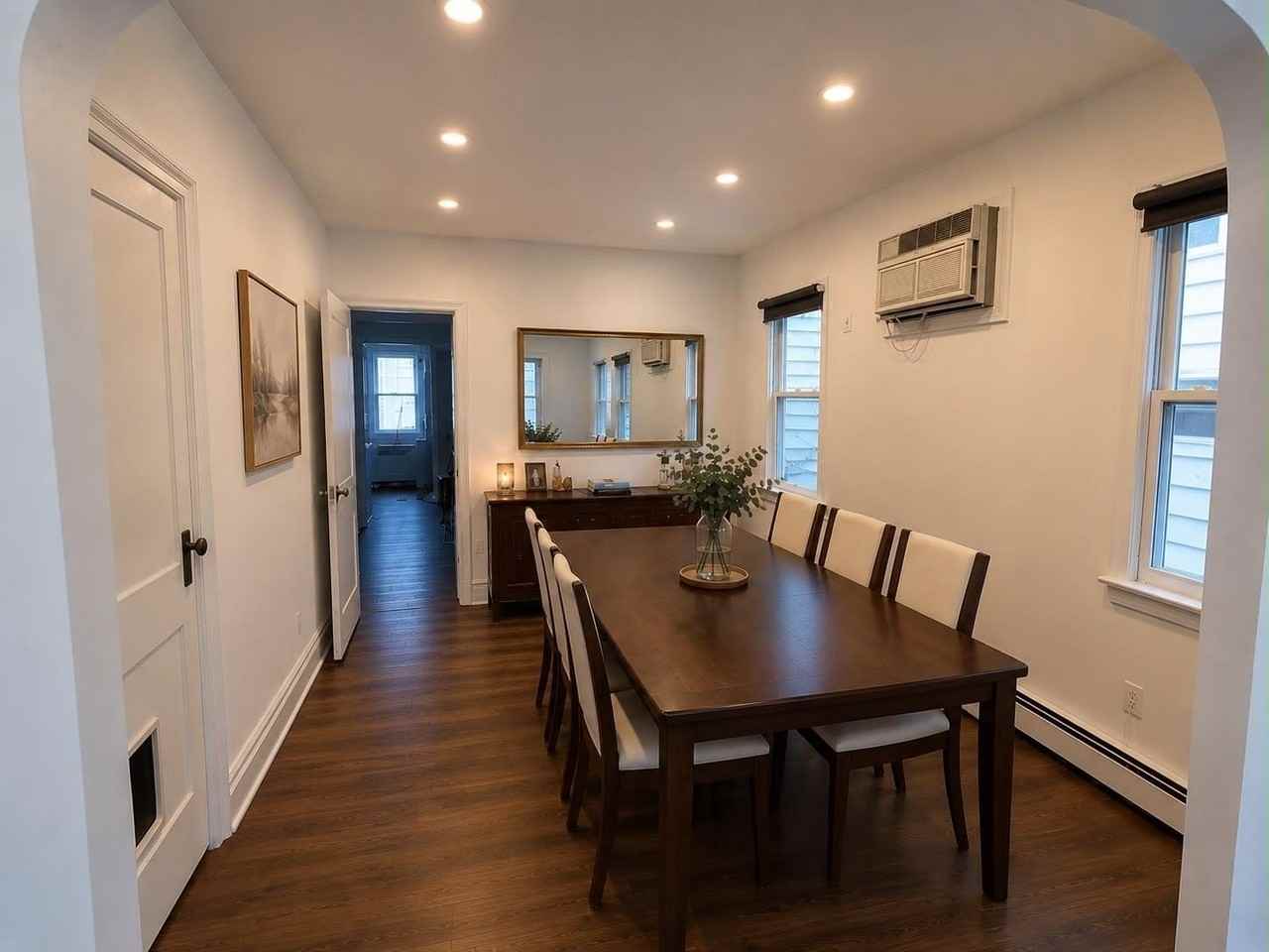 162 W 9th St - Photo 5 of 16