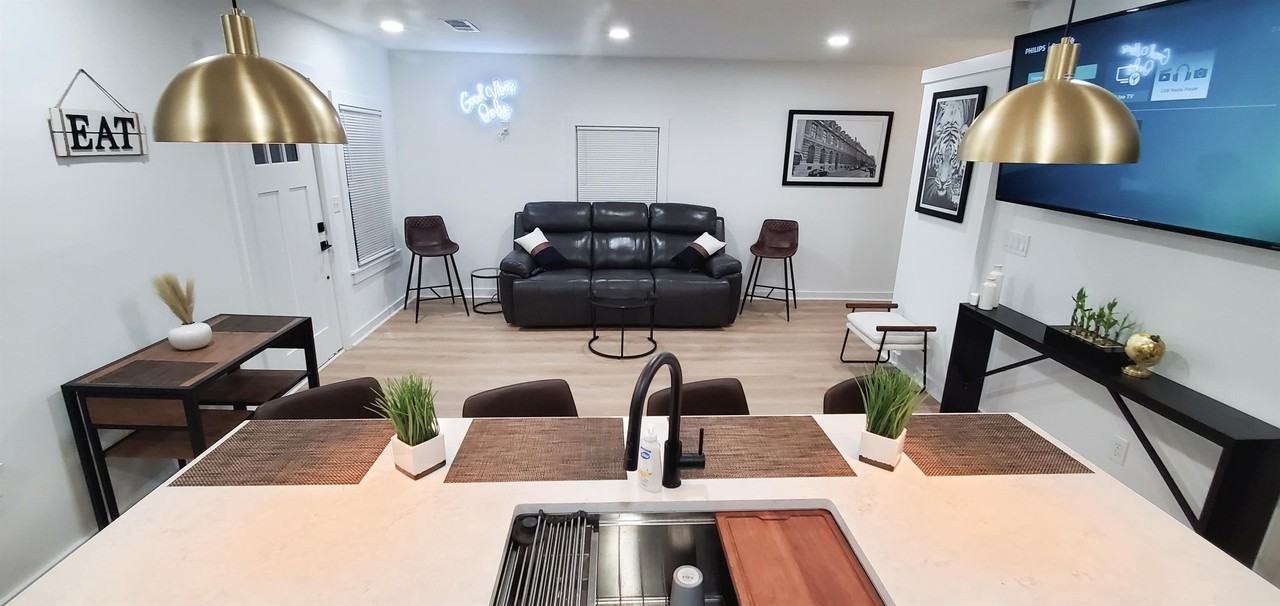 1081 Fair St Sw #1 - Photo 2 of 11