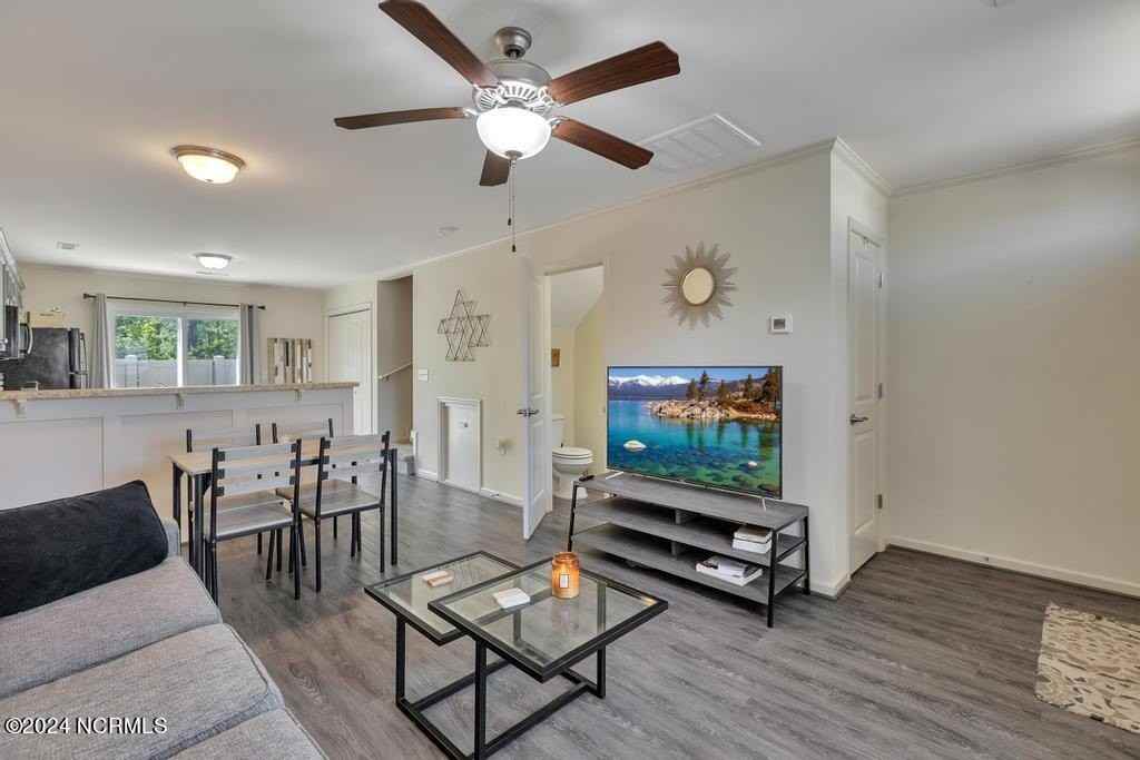 445 Sullivan Loop Rd - Photo 5 of 22