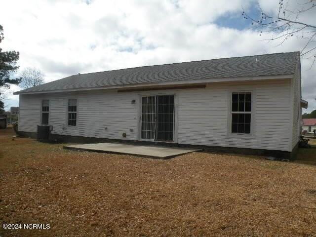 104 Bayer Ct - Photo 2 of 14