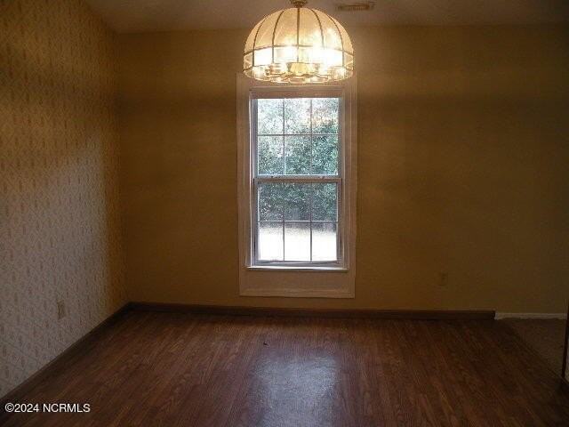 104 Bayer Ct - Photo 5 of 14
