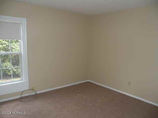 104 Bayer Ct - Photo 6 of 14