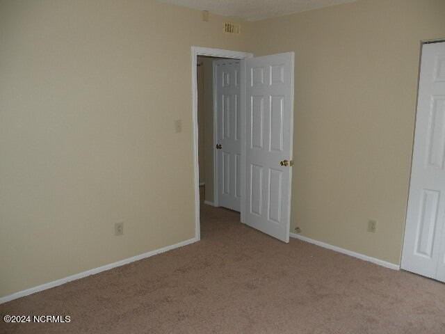 104 Bayer Ct - Photo 7 of 14