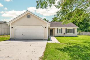 242 Zachary Ln - Photo 1 of 1