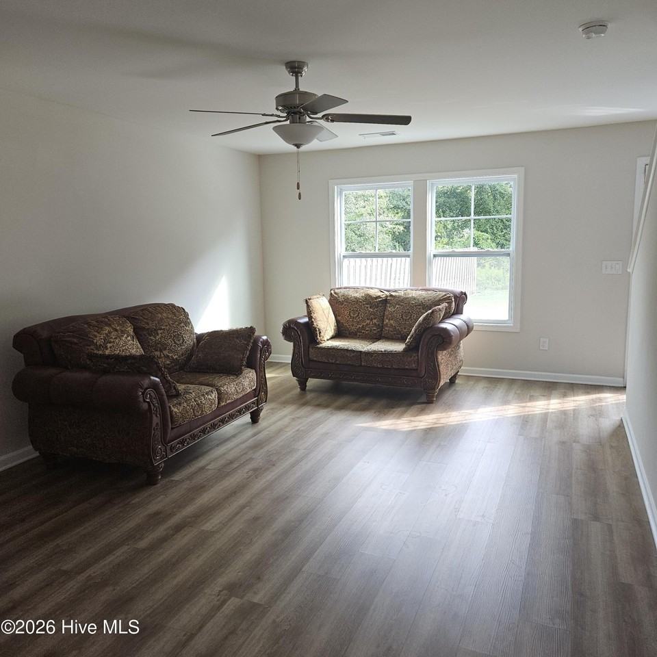 1441 Feldspar Ct - Photo 7 of 21