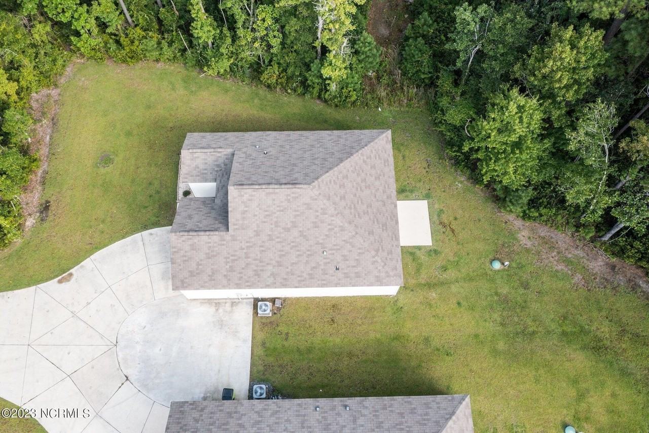 697 Morris Landing Rd - Photo 4 of 47