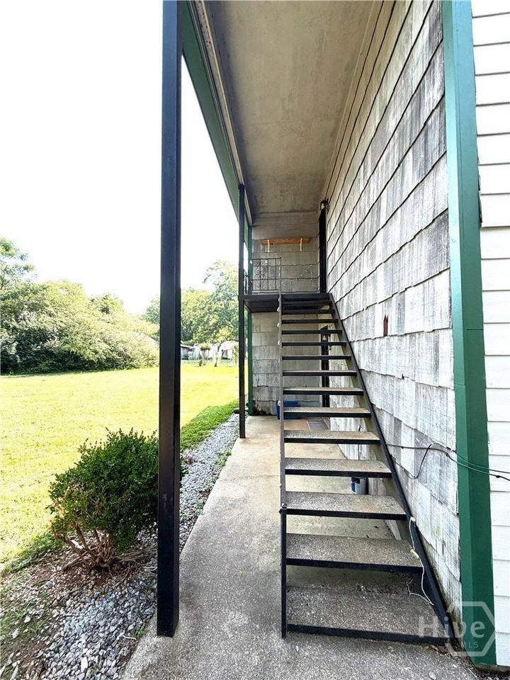 2835 Cherokee Rd - Photo 3 of 31