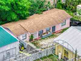 featured image of 404 N Ridgewood Dr #A