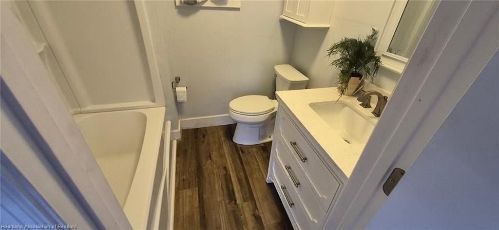 404 N Ridgewood Dr #A - Photo 5 of 10