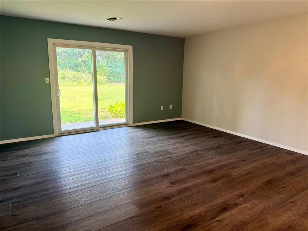 2402 Woodstock Dr #A - Photo 4 of 19