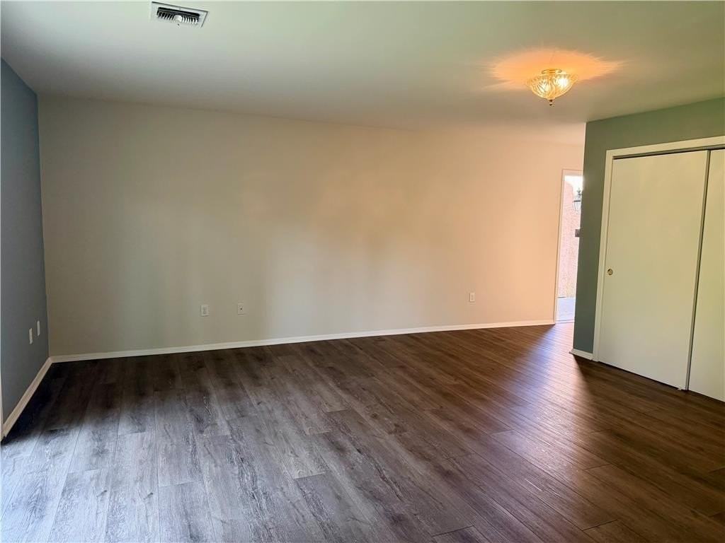2402 Woodstock Dr #A - Photo 5 of 19