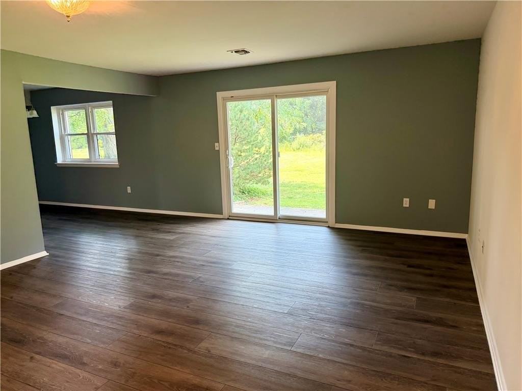 2402 Woodstock Dr #A - Photo 7 of 19