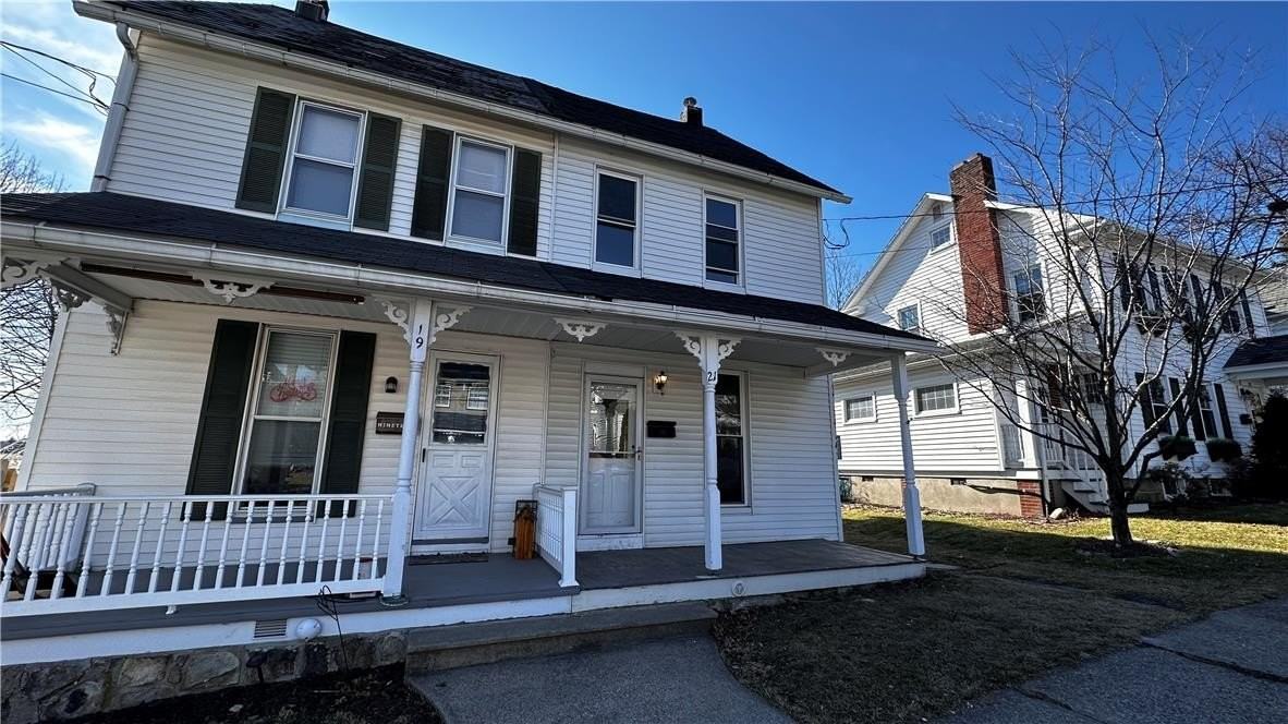 21 Davey Ave - Photo 3 of 31