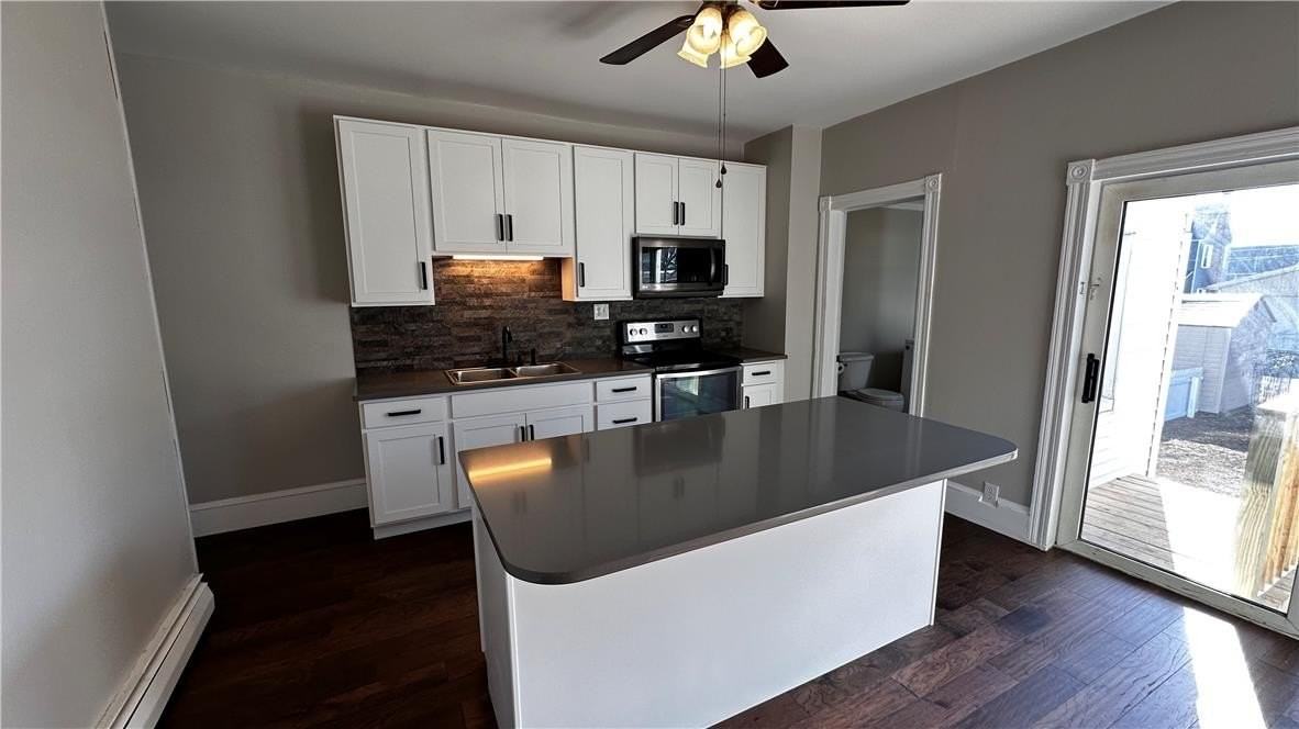 21 Davey Ave - Photo 5 of 31