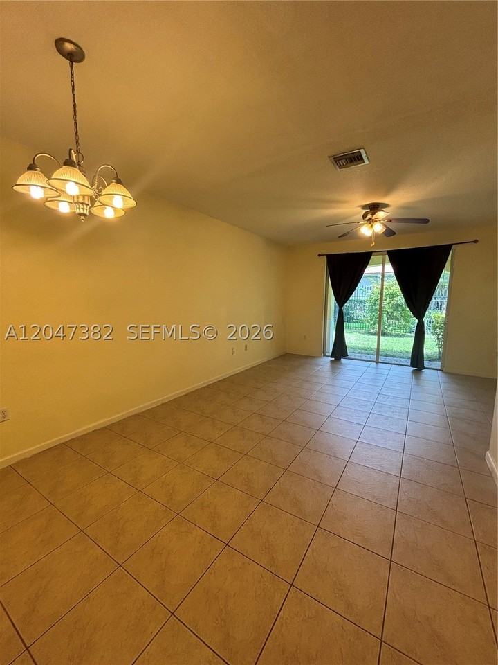 2549 Sw 83rd Ter #105 - Photo 3 of 19